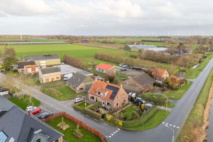 Photo 8 of Ooievaarsweg