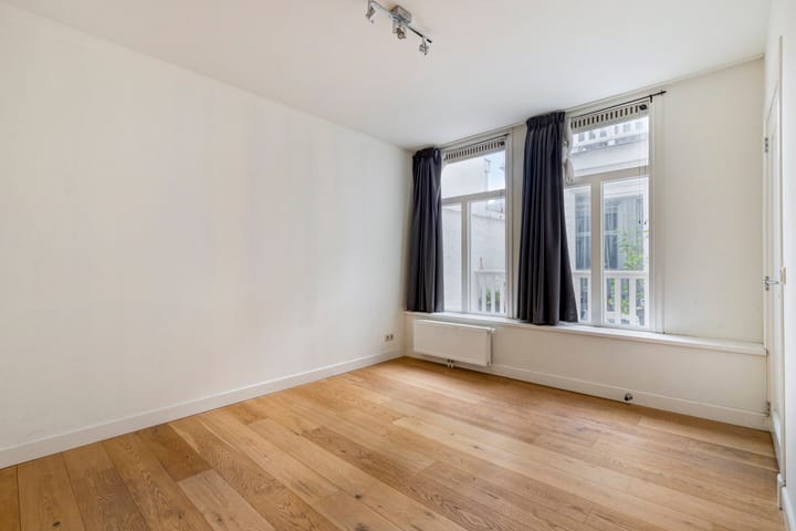 Foto 10 van Noordeinde 87-D