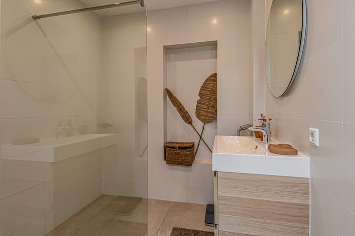 Photo 30 of Volendamlaan 766