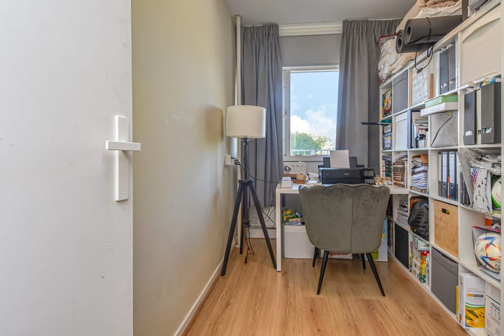 Photo 37 of Volendamlaan 766