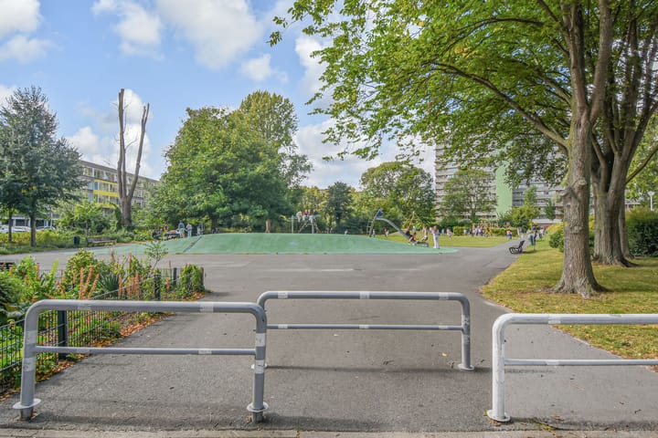 Photo 47 of Volendamlaan 766