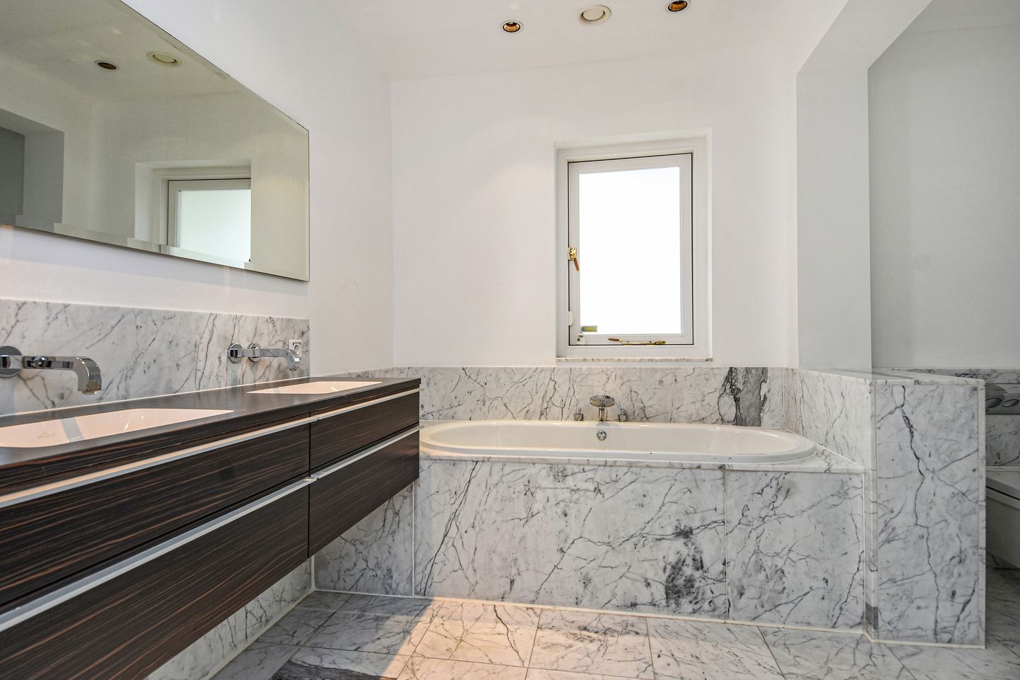 Foto 4 van Hofweg 25