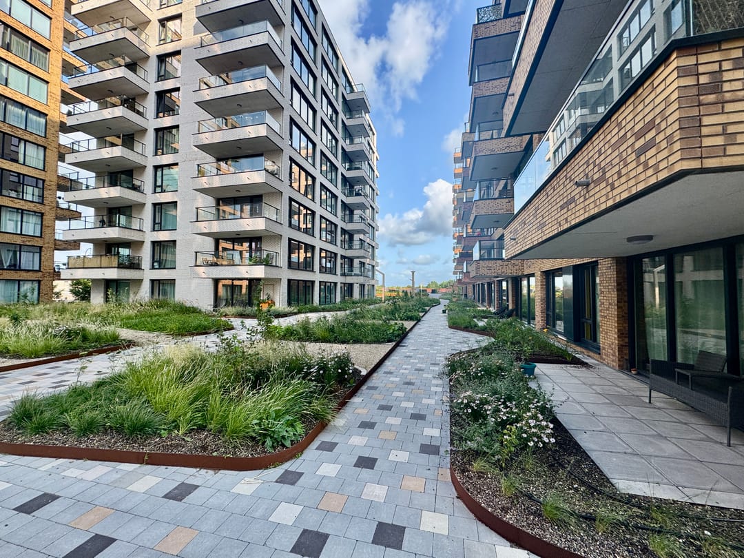 Foto 17 van Mahoniehout 453