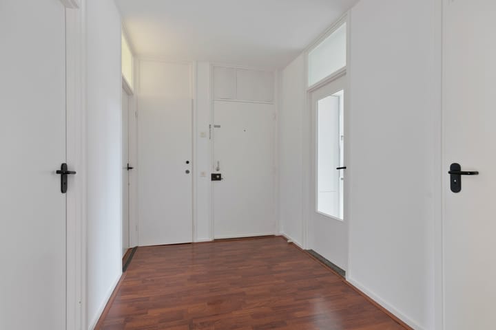 Foto 16 van Carry van Bruggenstraat 36