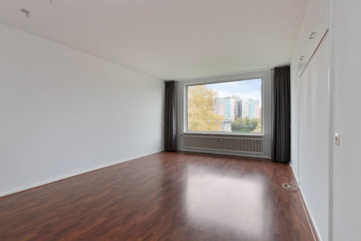 Foto 18 van Carry van Bruggenstraat 36