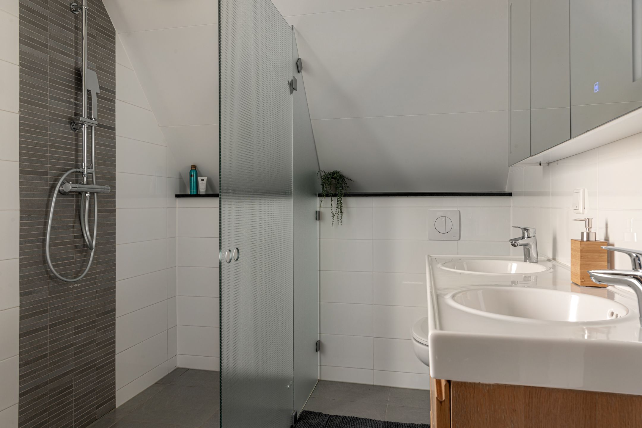 Foto 24 van Karturf 68