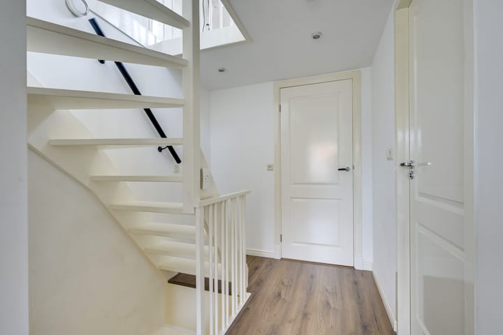 Photo 23 of Thinsstraat 15