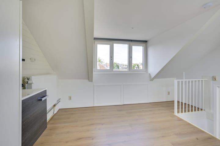 Photo 40 of Thinsstraat 15