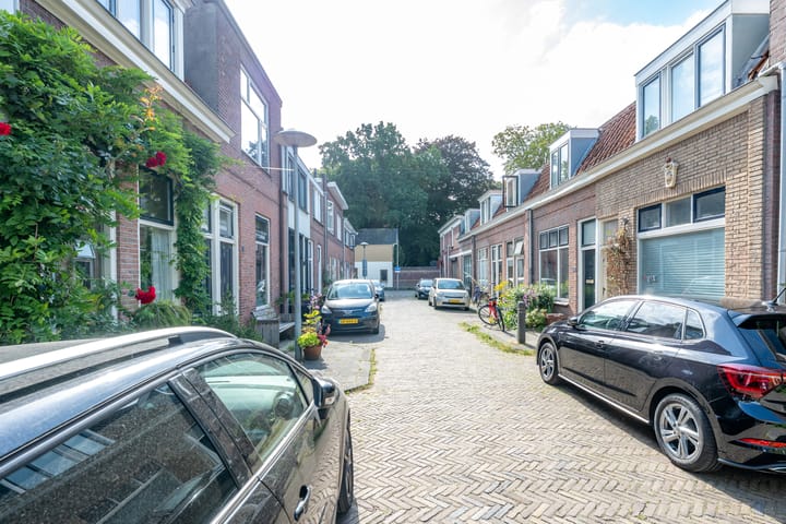 Photo 45 of Thinsstraat 15