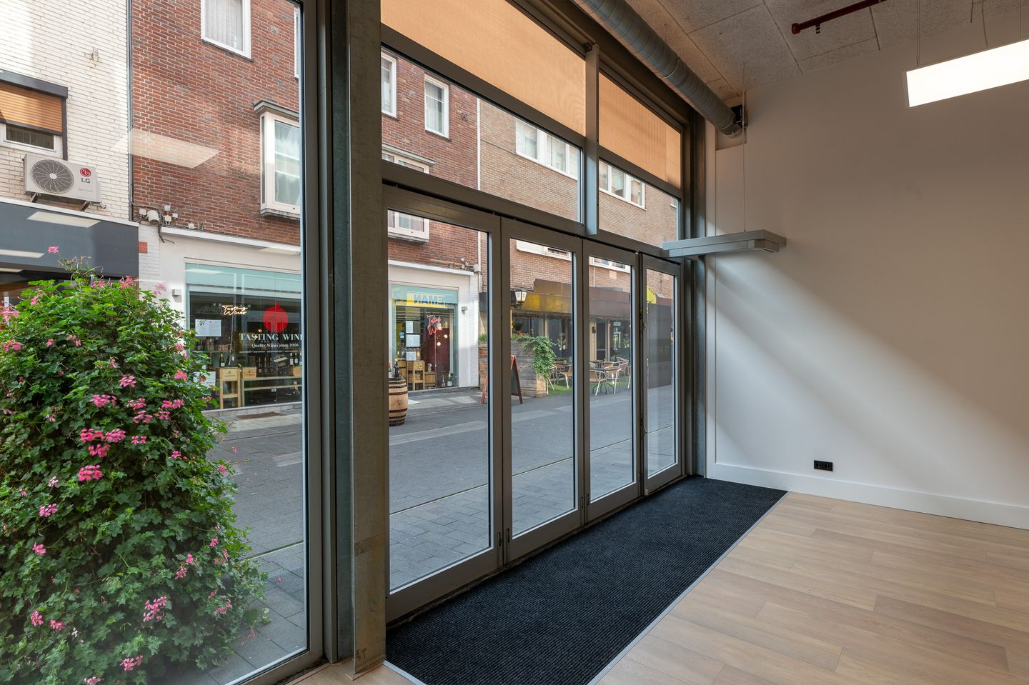View photo 2 of Ansemburgstraat 8