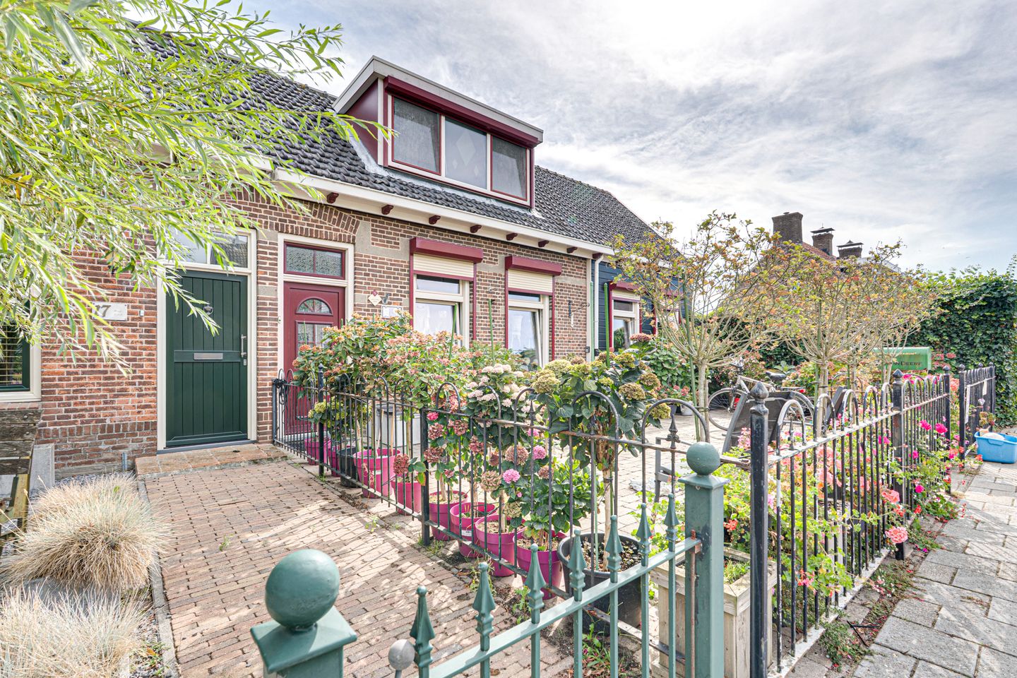 Photo 4 of I.G.J.van den Boschstraat 19