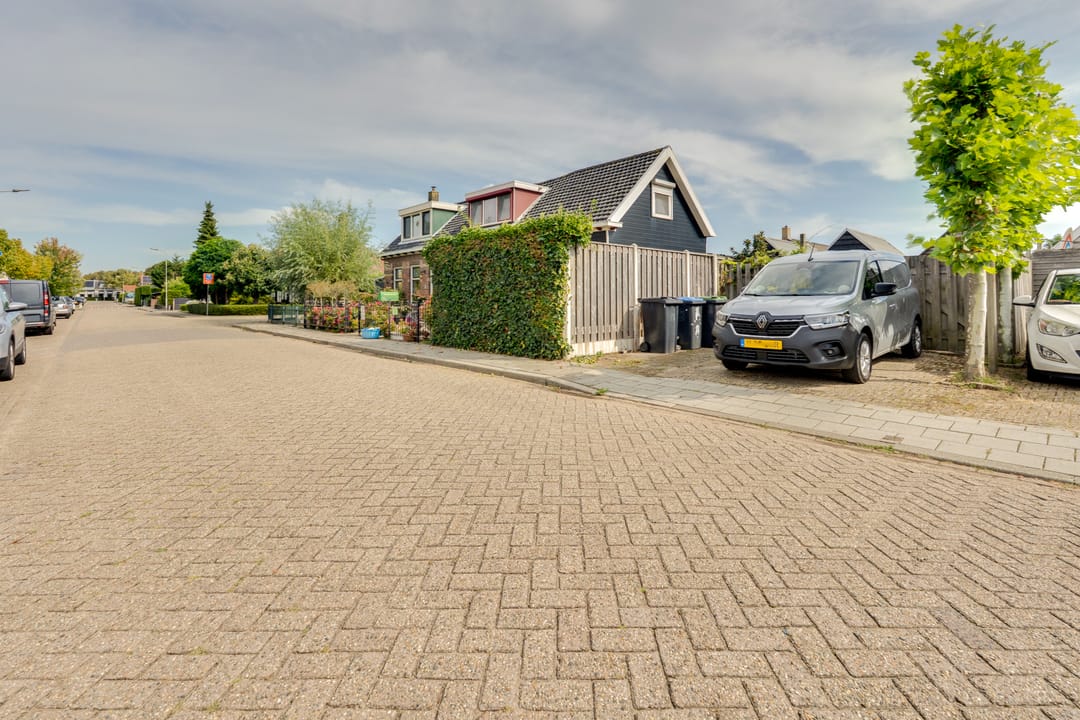 Photo 7 of I.G.J.van den Boschstraat 19