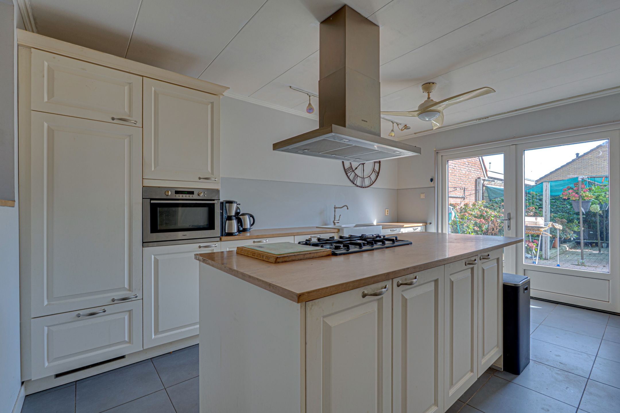 Photo 27 of I.G.J.van den Boschstraat 19