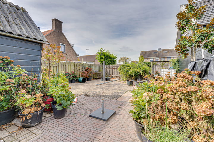 Photo 57 of I.G.J.van den Boschstraat 19