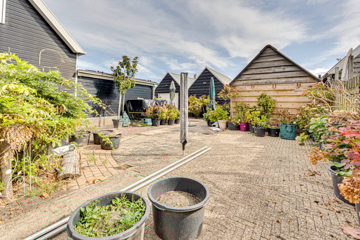 Photo 59 of I.G.J.van den Boschstraat 19