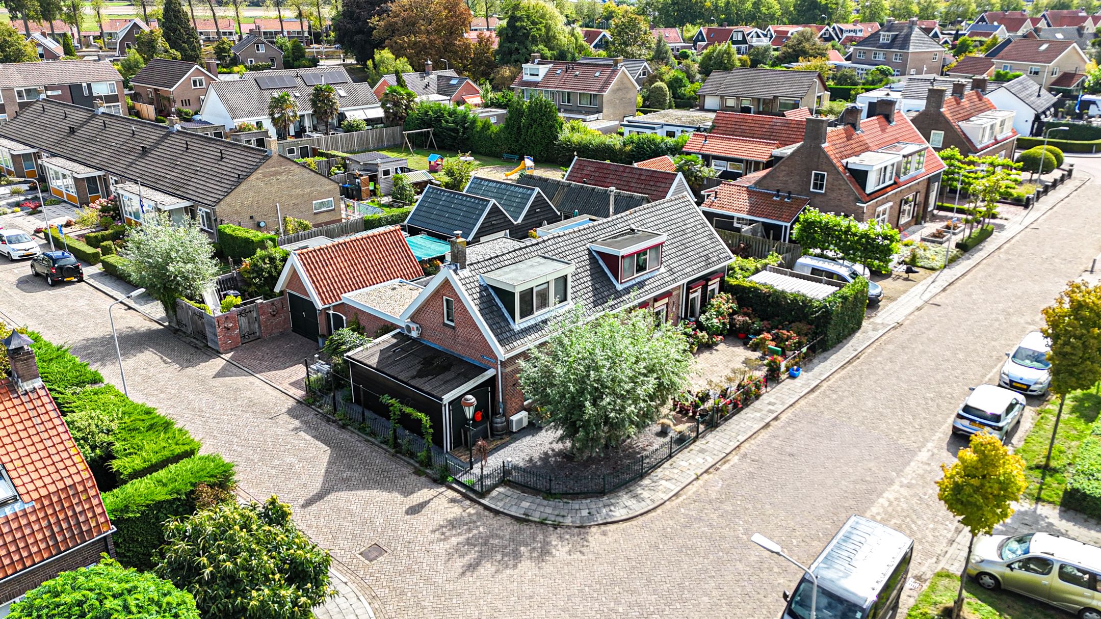 Photo 69 of I.G.J.van den Boschstraat 19