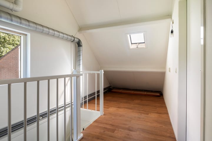 Foto 32 van De Twee Gebroeders 104-A