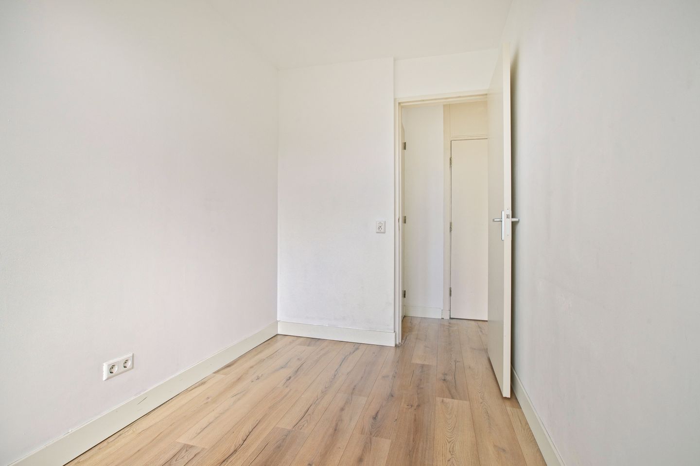 Foto 10 van Admiraal De Ruijterweg 407-3