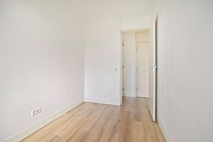 Foto 10 van Admiraal De Ruijterweg 407-3