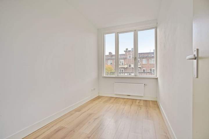 Foto 11 van Admiraal De Ruijterweg 407-3