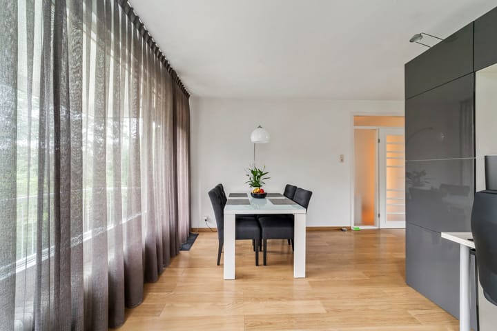 Photo 14 of Generaal Spoorlaan 697