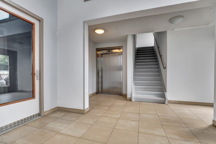 Photo 13 of Flemingstraat 9