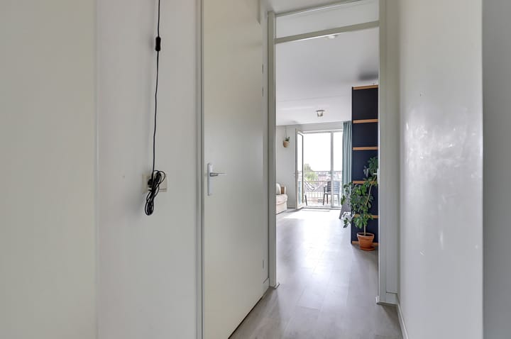 Photo 16 of Flemingstraat 9