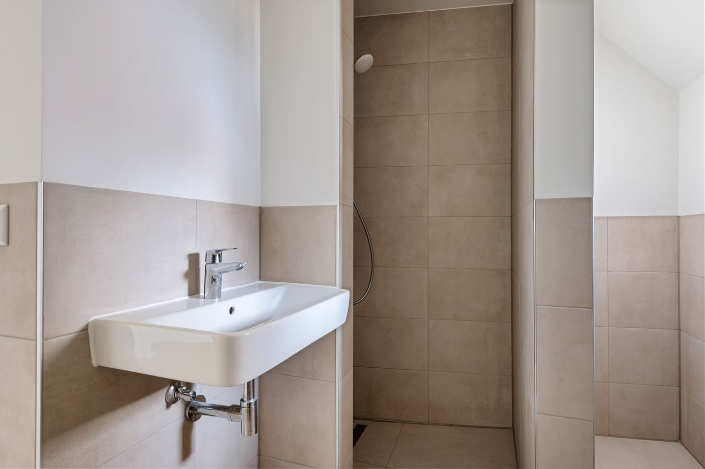 Photo 10 of Achterom 7-C