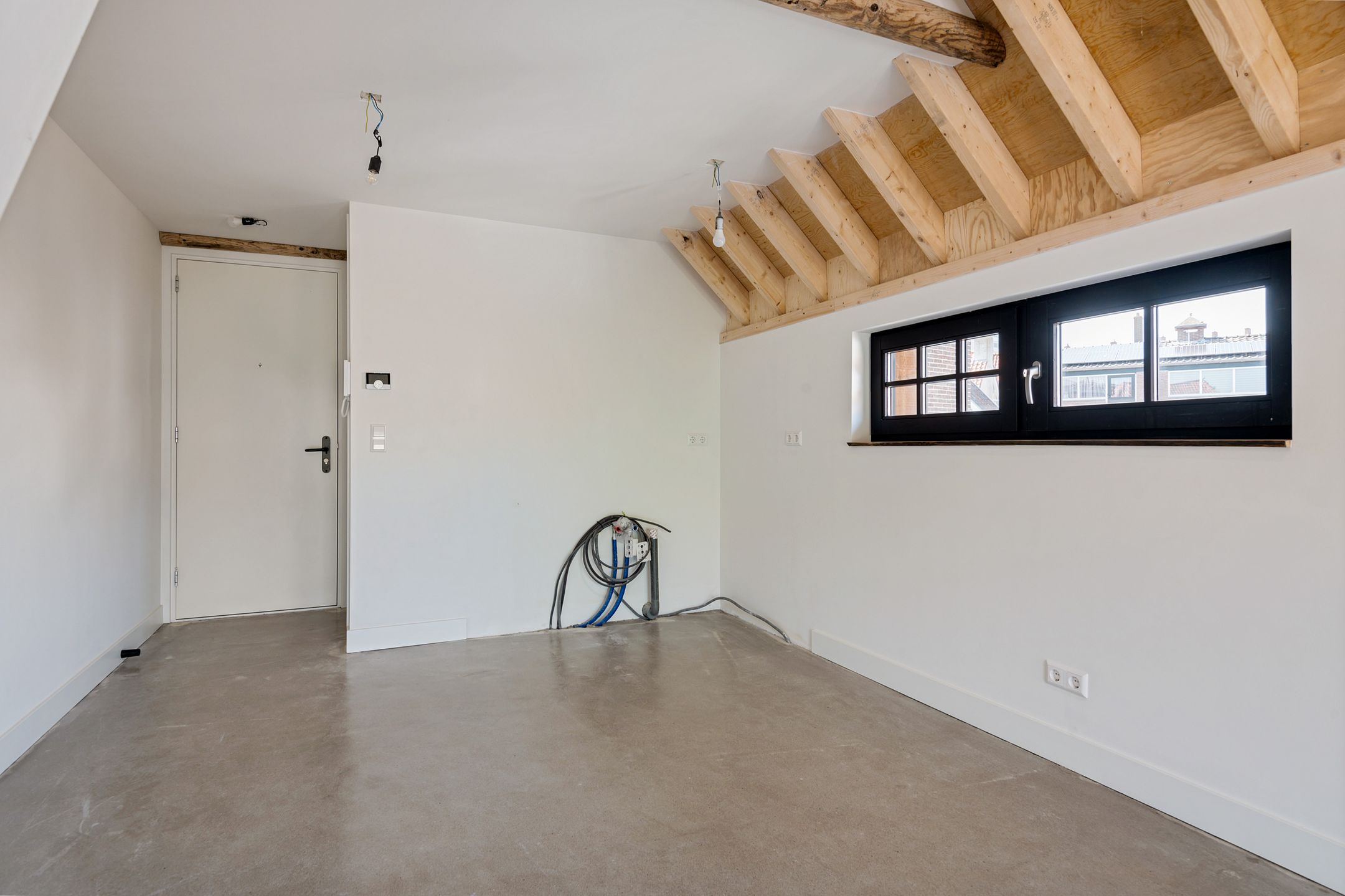 Photo 9 of Achterom 7-C