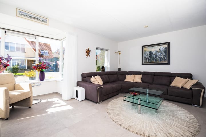 Foto 2 van Aurora 32