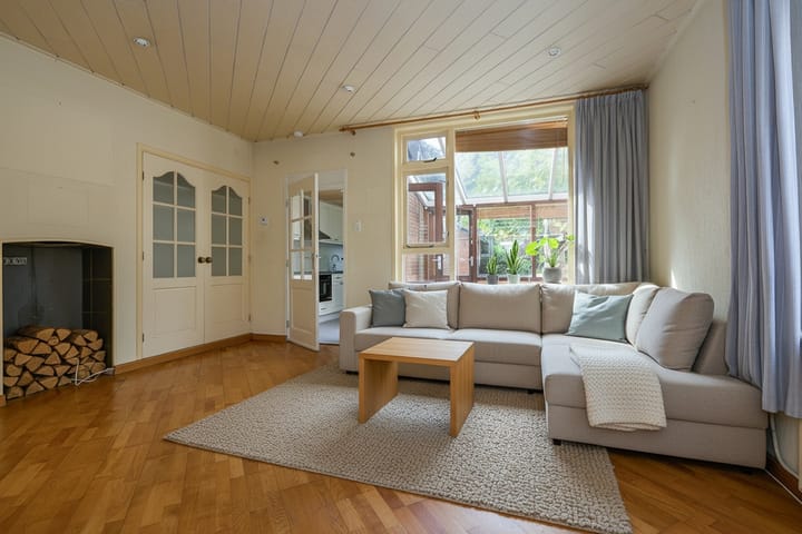 Foto 2 van Mgr. Broerestraat 2-A