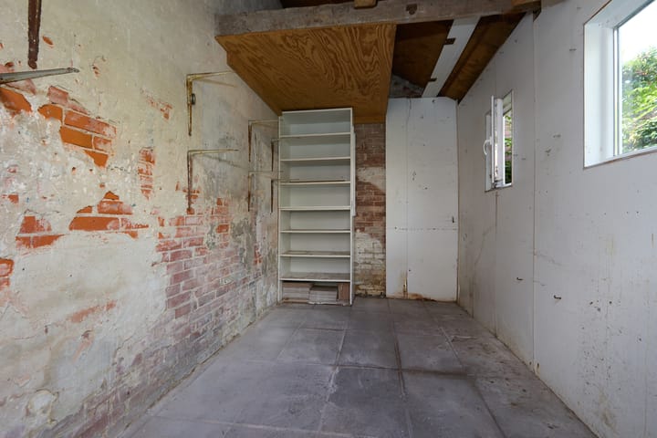 Foto 45 van Mgr. Broerestraat 2-A