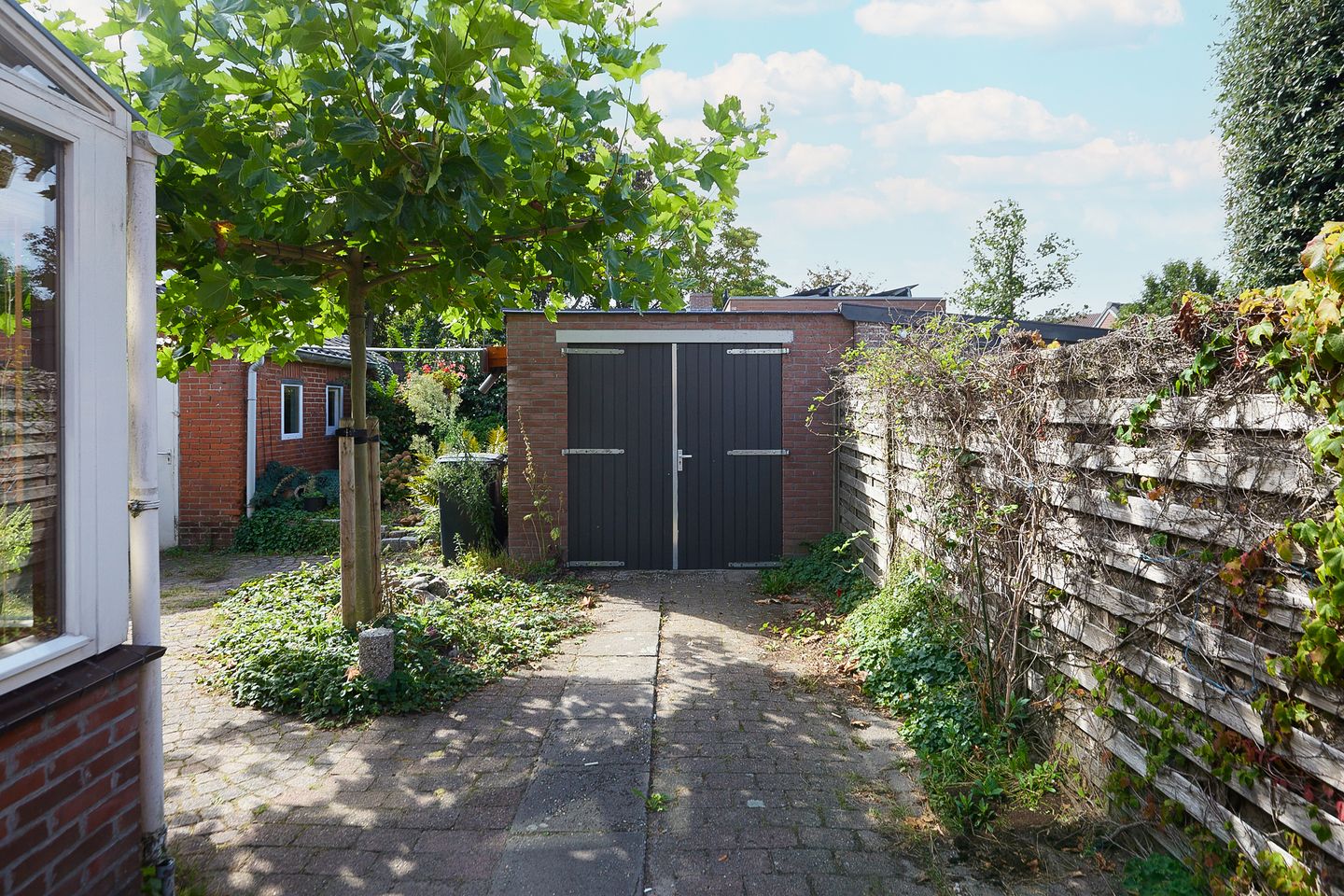 Foto 50 van Mgr. Broerestraat 2-A