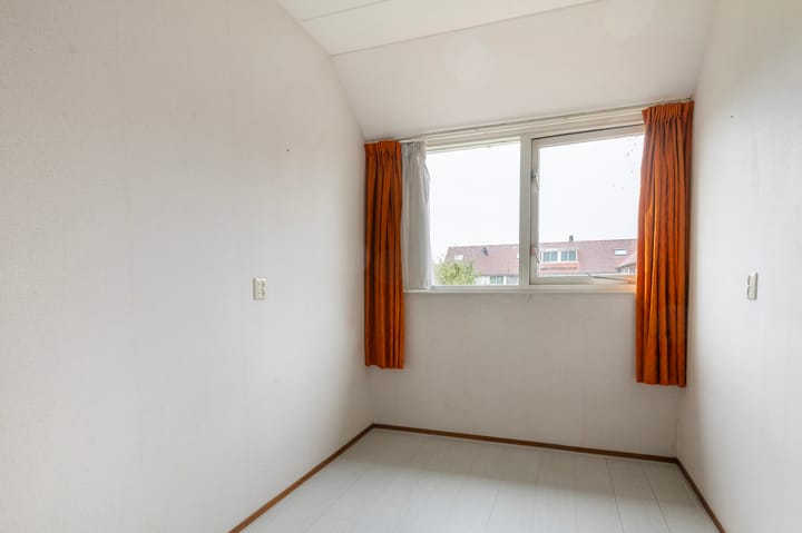 Photo 20 of Florijnstraat 53