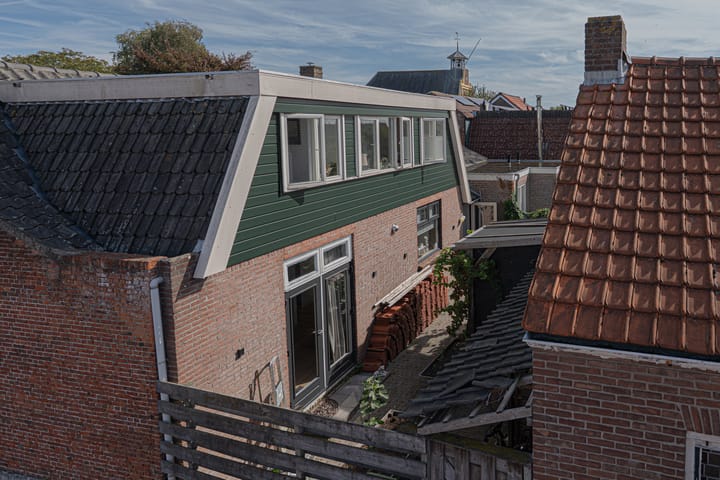 Foto 5 van van Tilburghstraat 18