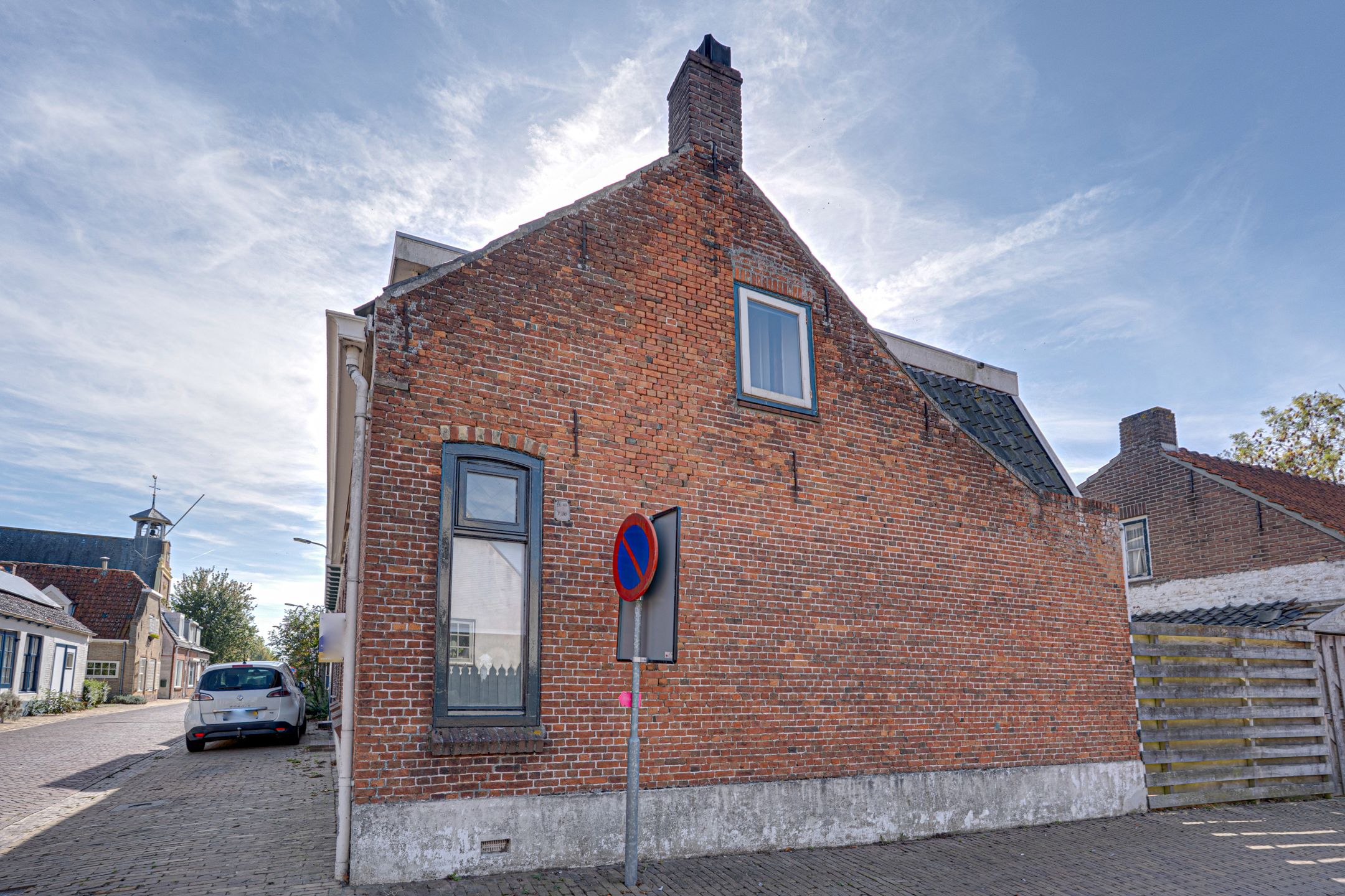 Foto 9 van van Tilburghstraat 18