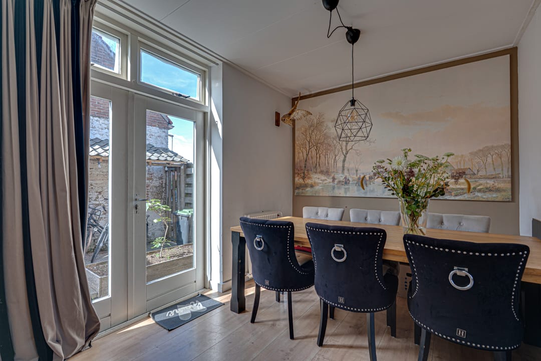 Foto 31 van van Tilburghstraat 18