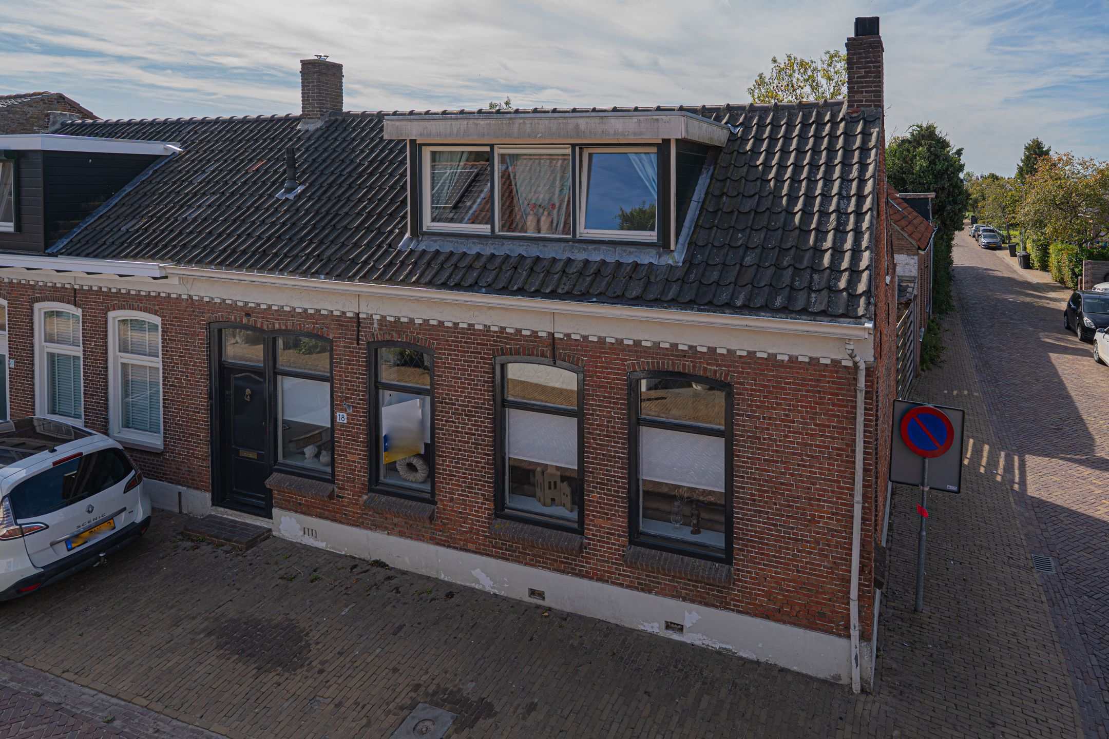 Foto 3 van van Tilburghstraat 18