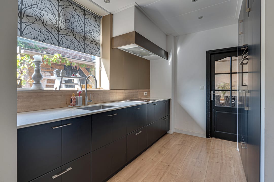 Foto 38 van van Tilburghstraat 18