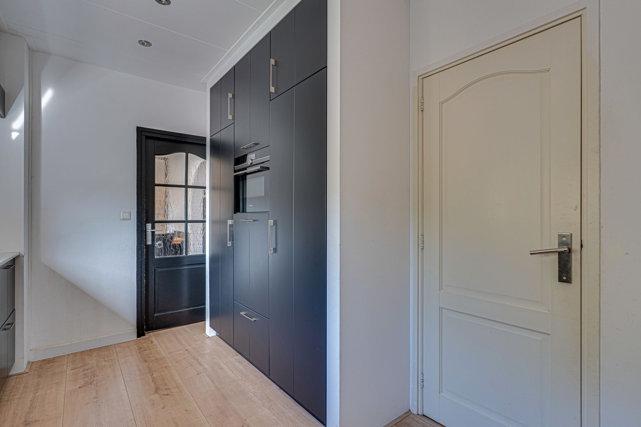 Foto 42 van van Tilburghstraat 18