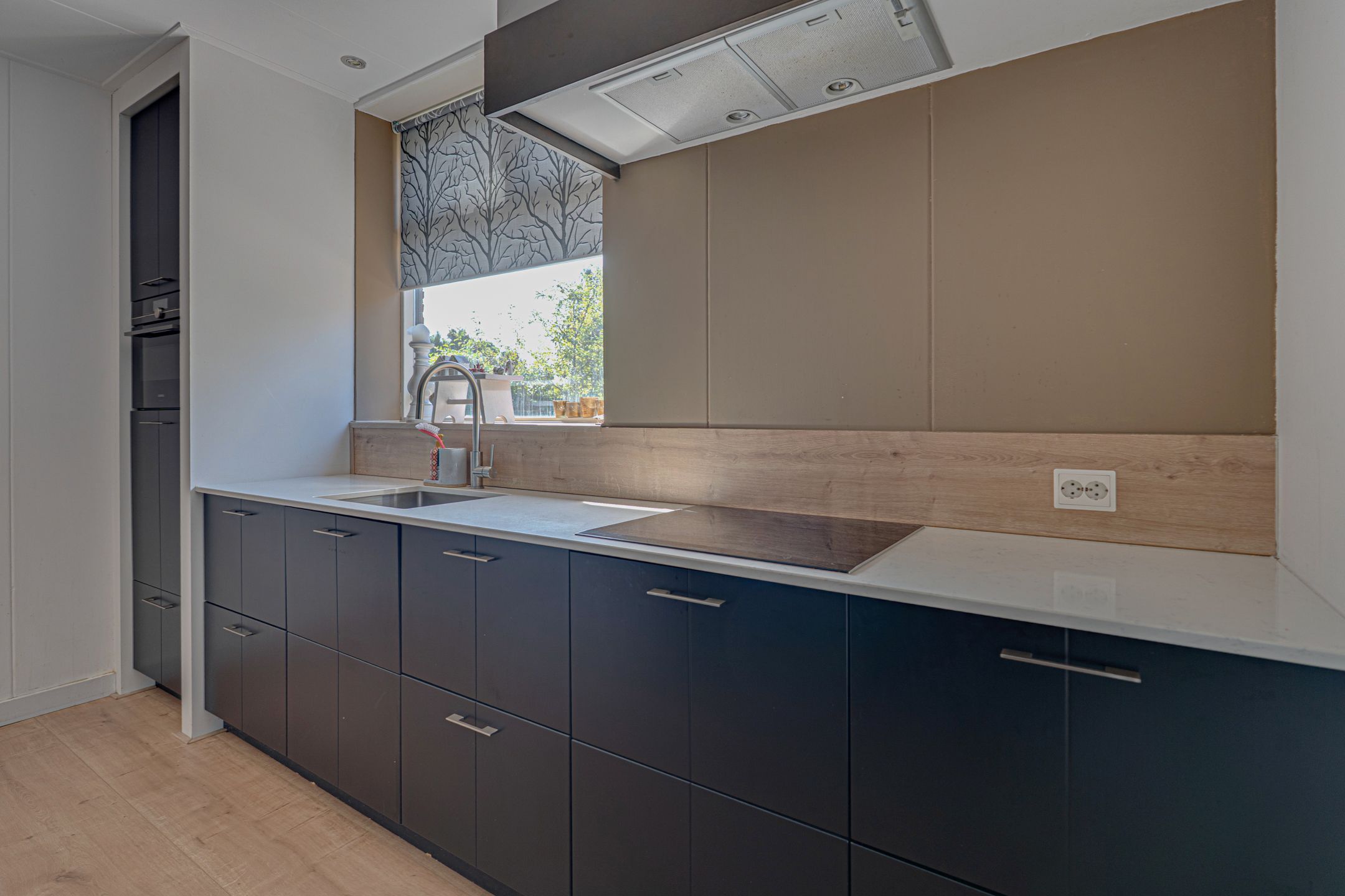 Foto 39 van van Tilburghstraat 18