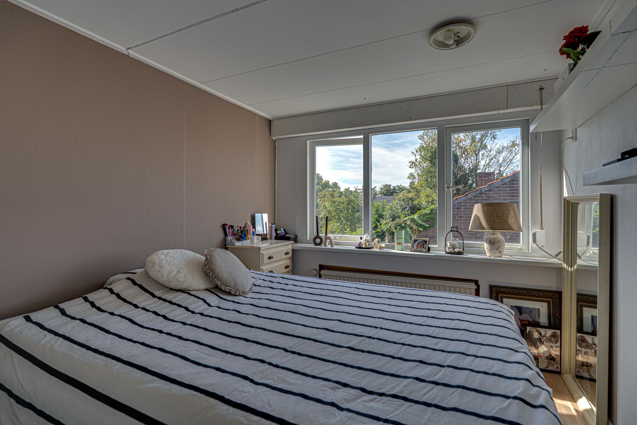 Foto 51 van van Tilburghstraat 18