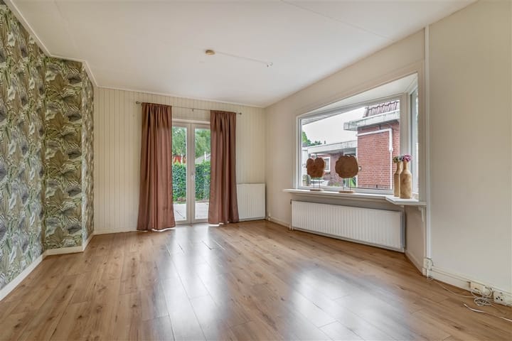 Foto 15 van Langeleegte 14