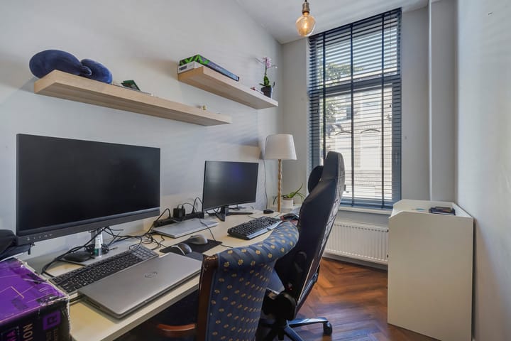 Photo 13 of Ter Heijdestraat 46