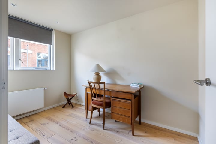 Photo 27 of Meidoornstraat 12