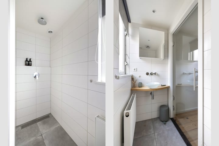 Photo 25 of Meidoornstraat 12