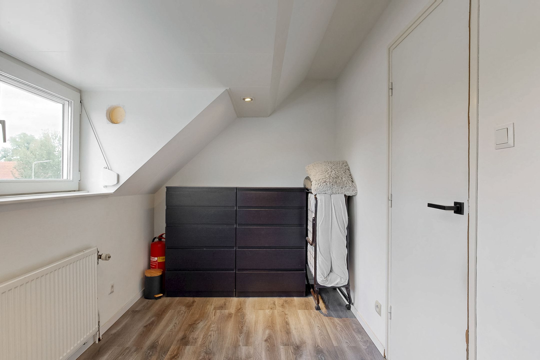 Foto 18 van Leliënsingel 32