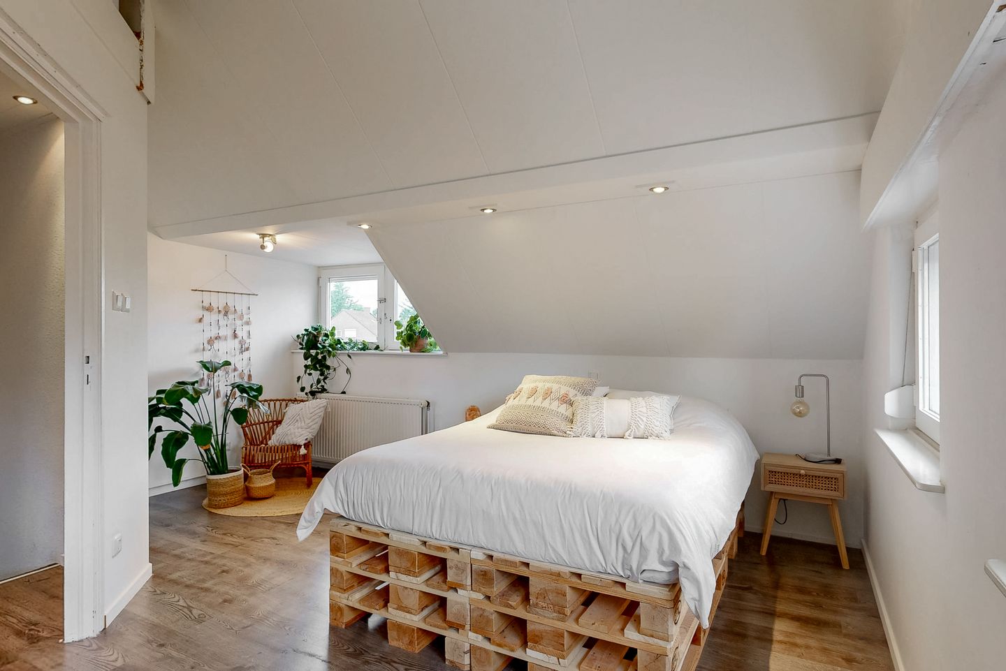 Foto 19 van Leliënsingel 32