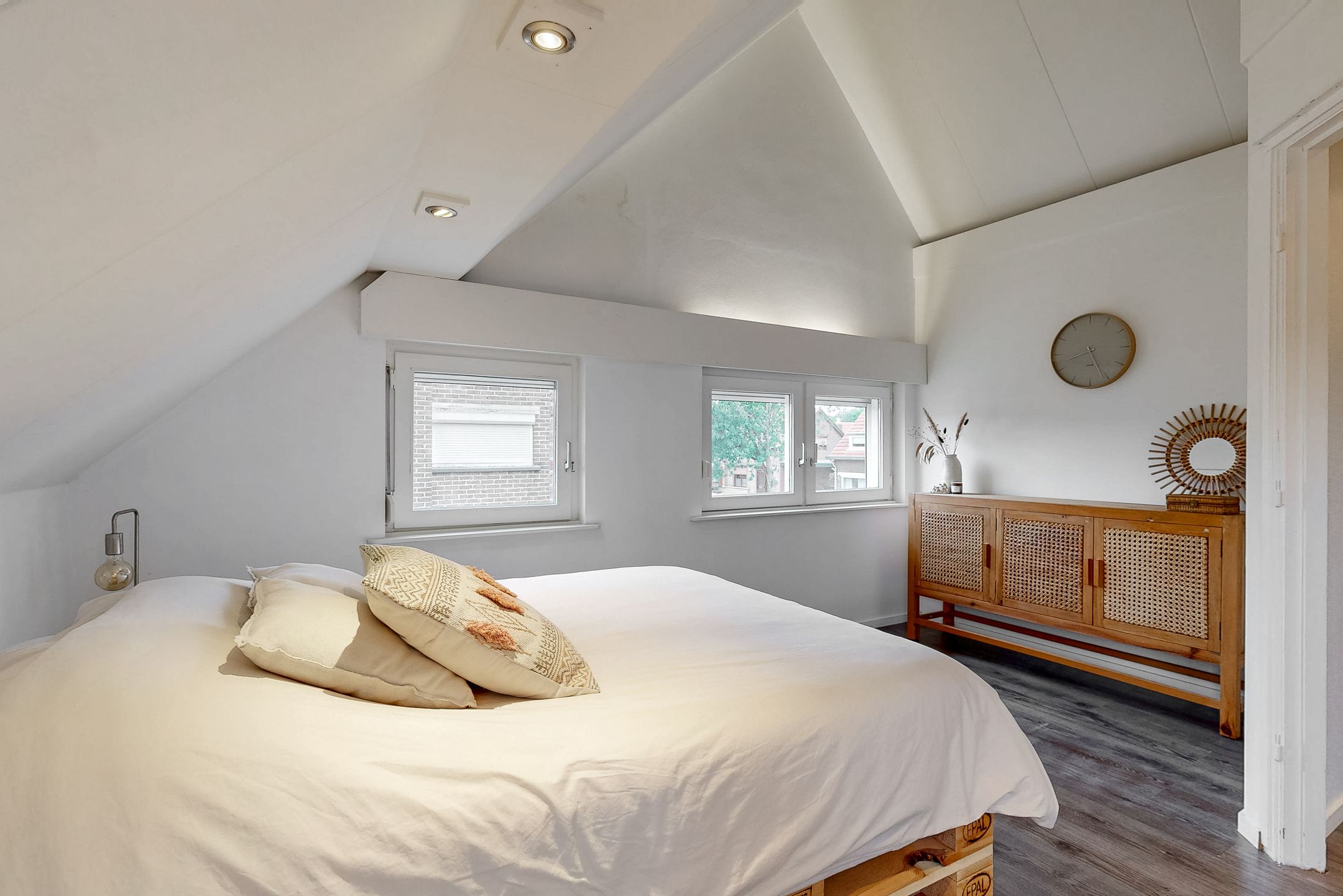 Foto 21 van Leliënsingel 32