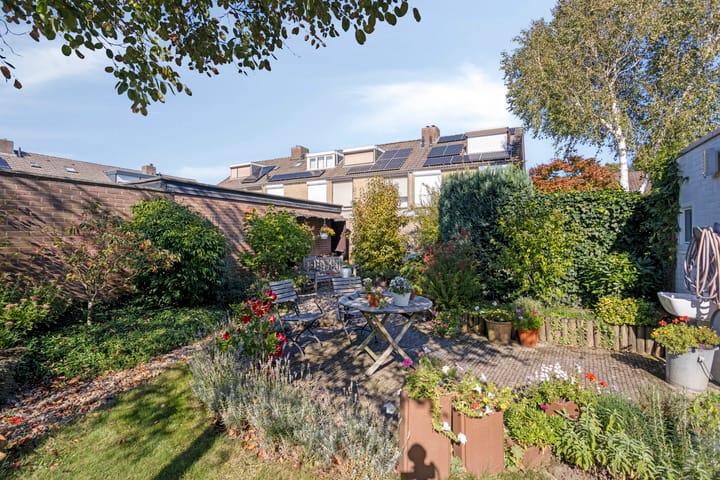 Photo 34 of Planetenhof 60